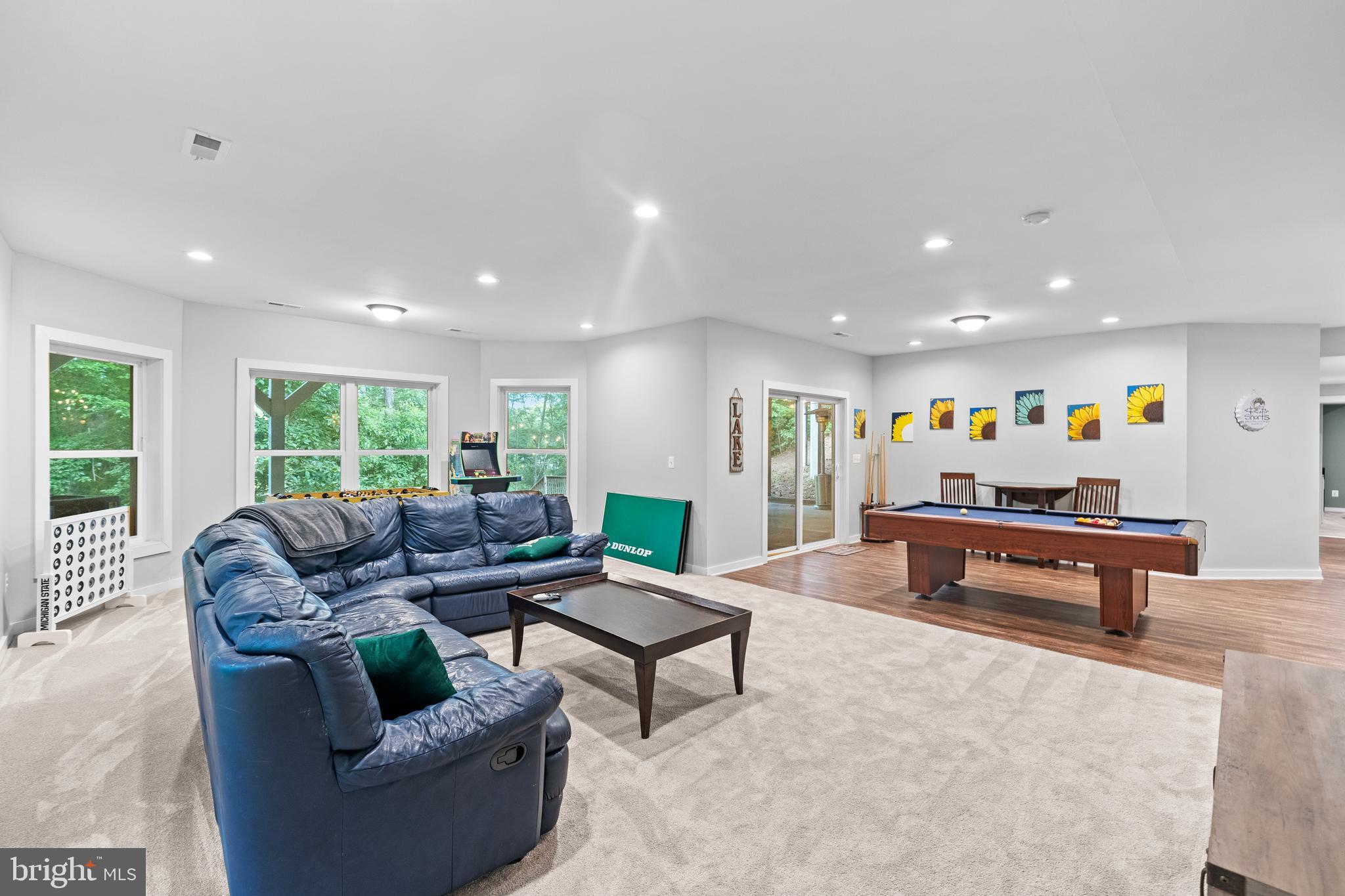 FRESHWATER ESTATES - Residential