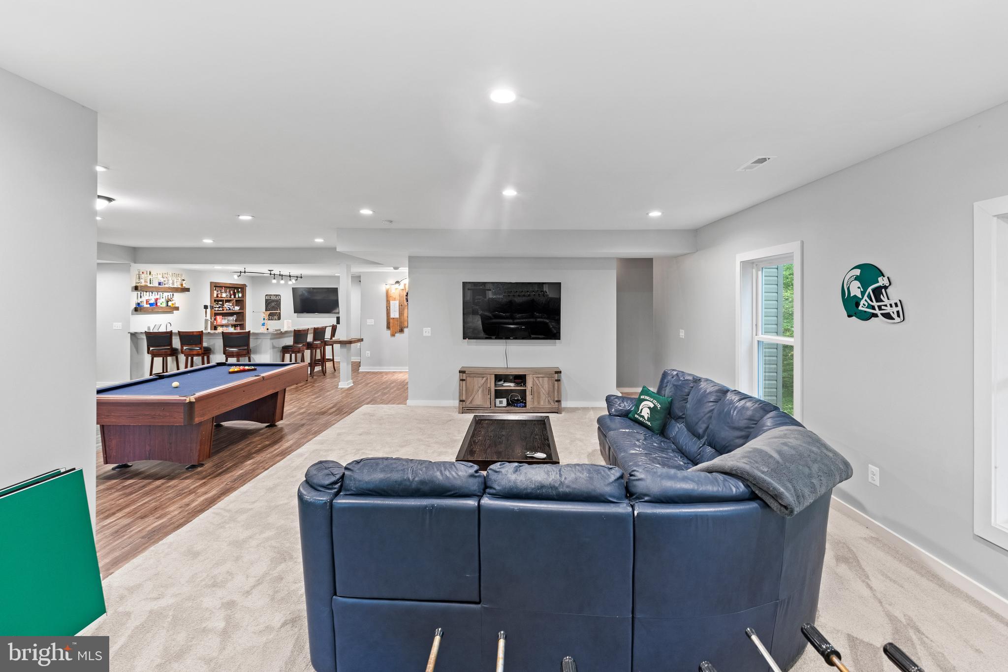 FRESHWATER ESTATES - Residential