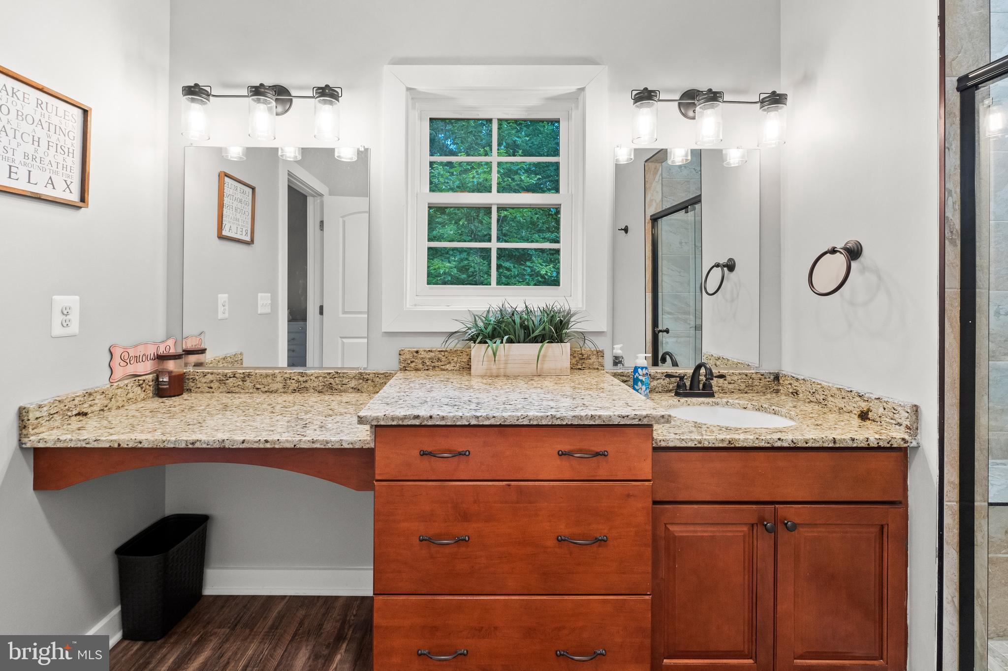 FRESHWATER ESTATES - Residential