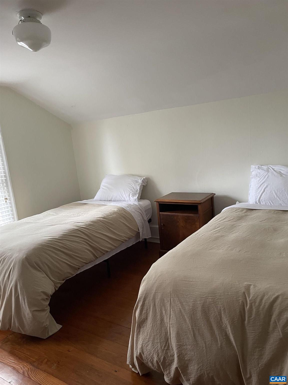 UNKNOWN - Residential Lease