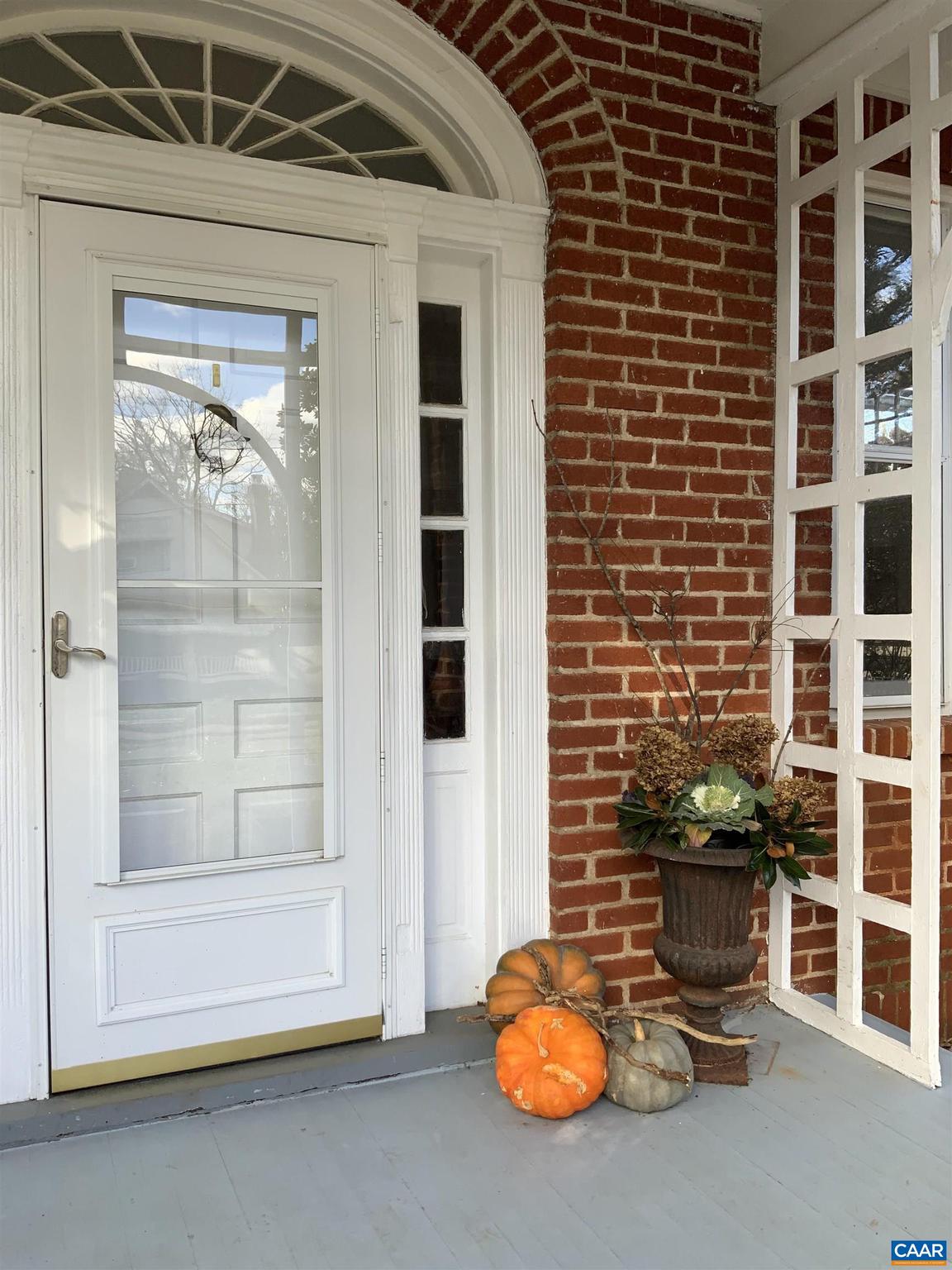 UNKNOWN - Residential Lease