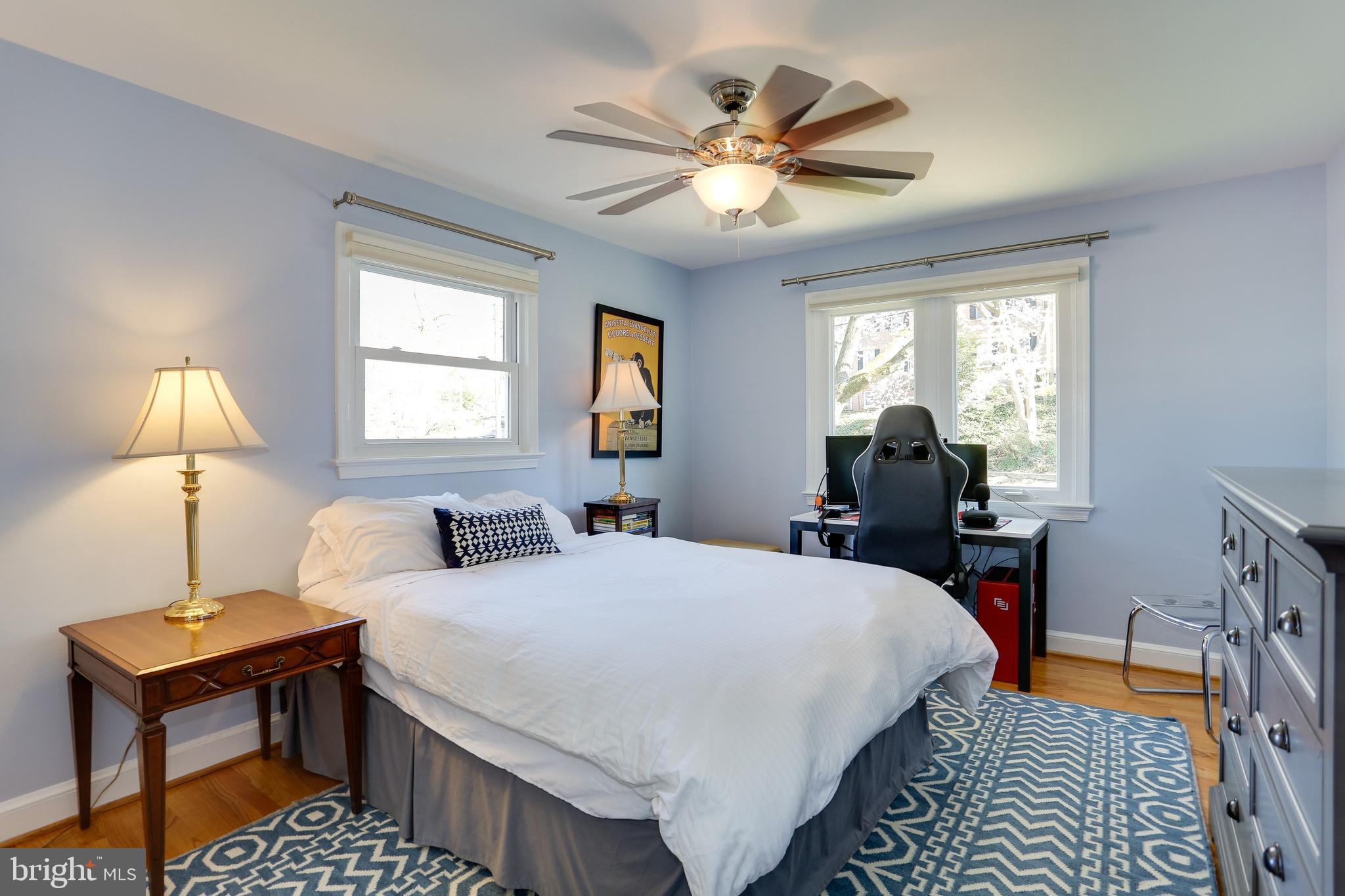 COUNTRY CLUB HILLS - Residential