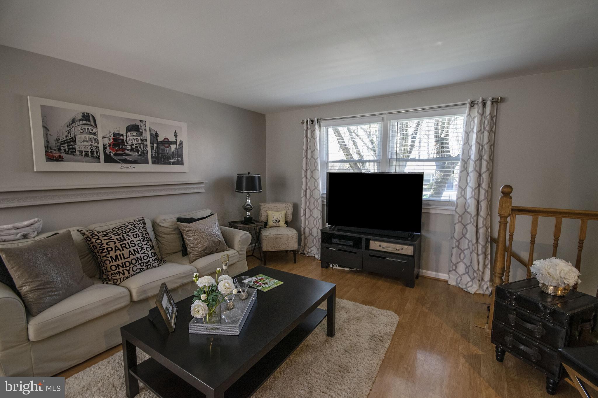 DALE CITY - Residential