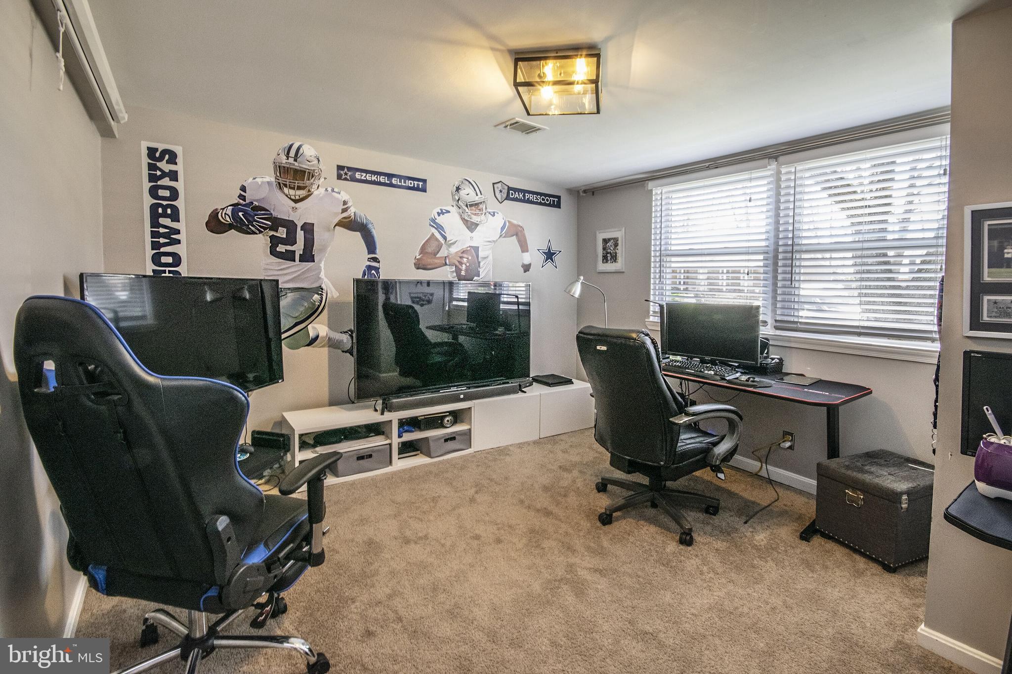 DALE CITY - Residential