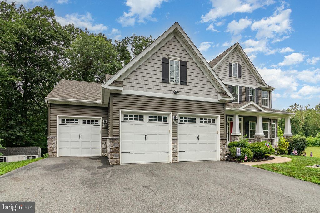 Photo of 116 Freys Road, ELIZABETHTOWN, PA 17022 (MLS # PALA2072522)