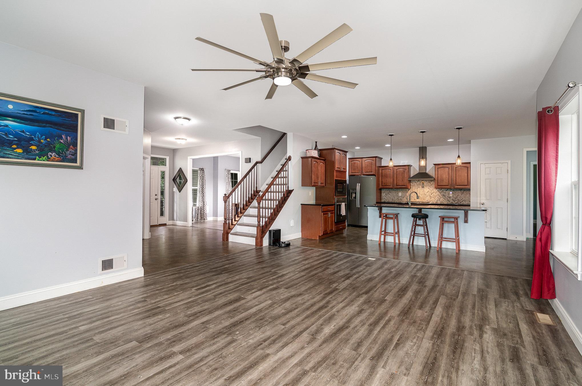 BISHOP WOODS - Residential