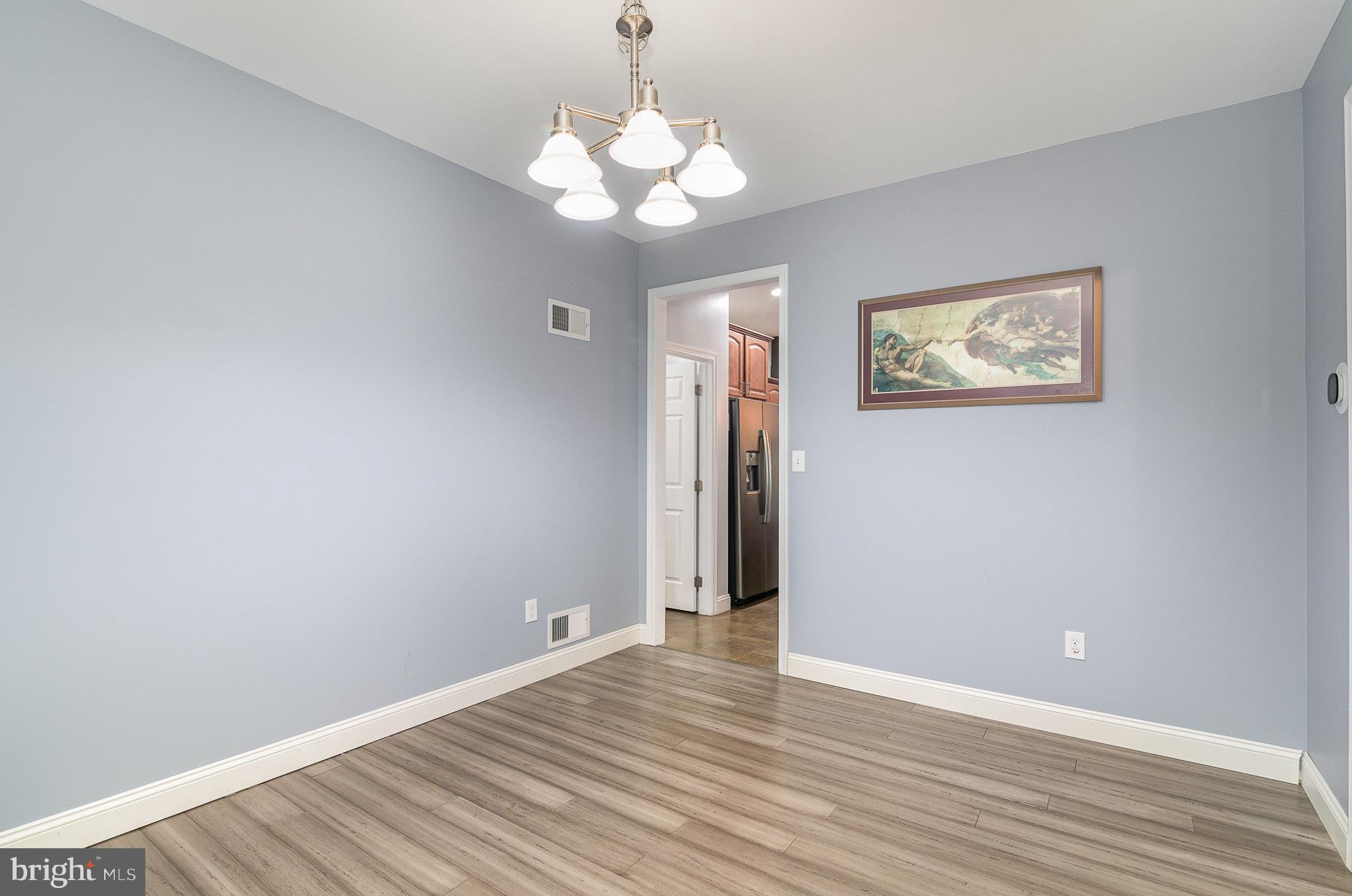 BISHOP WOODS - Residential