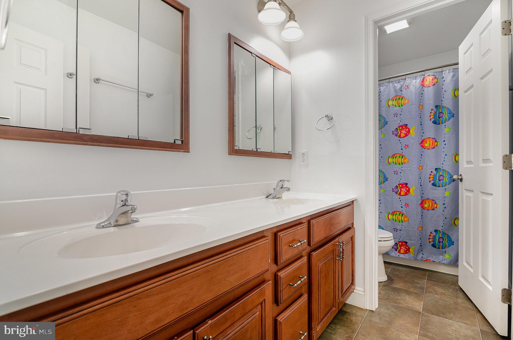 BISHOP WOODS - Residential