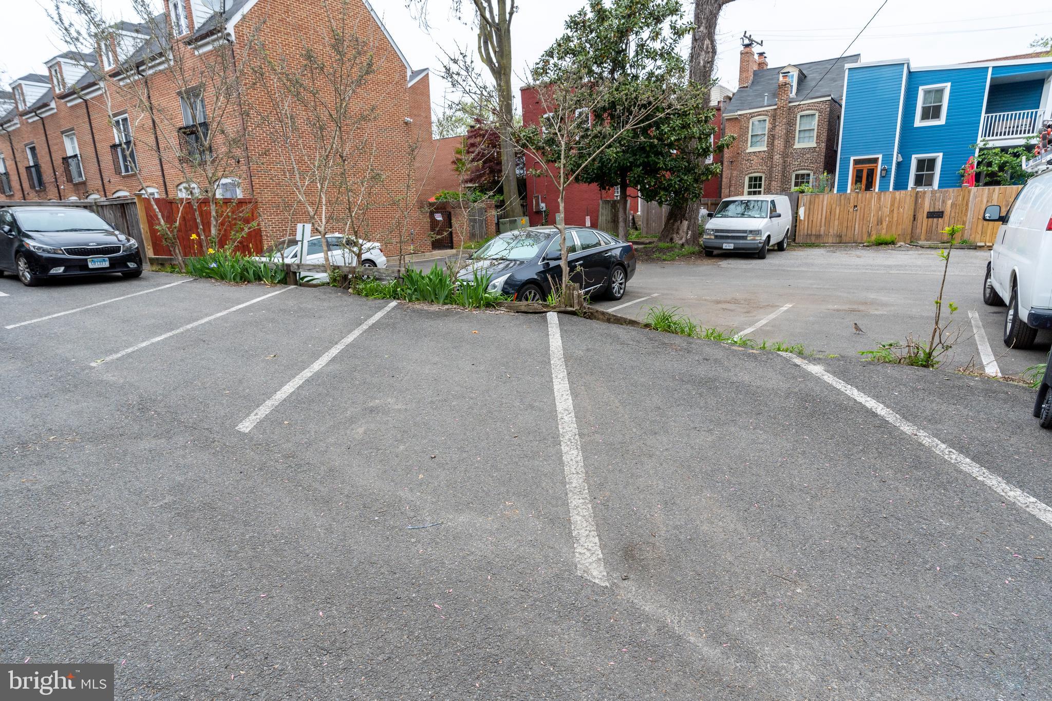 OLD TOWN - Residential