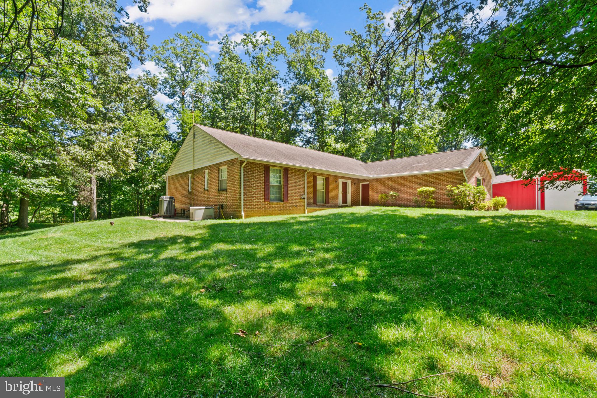 2597 BRADDOCK ROAD