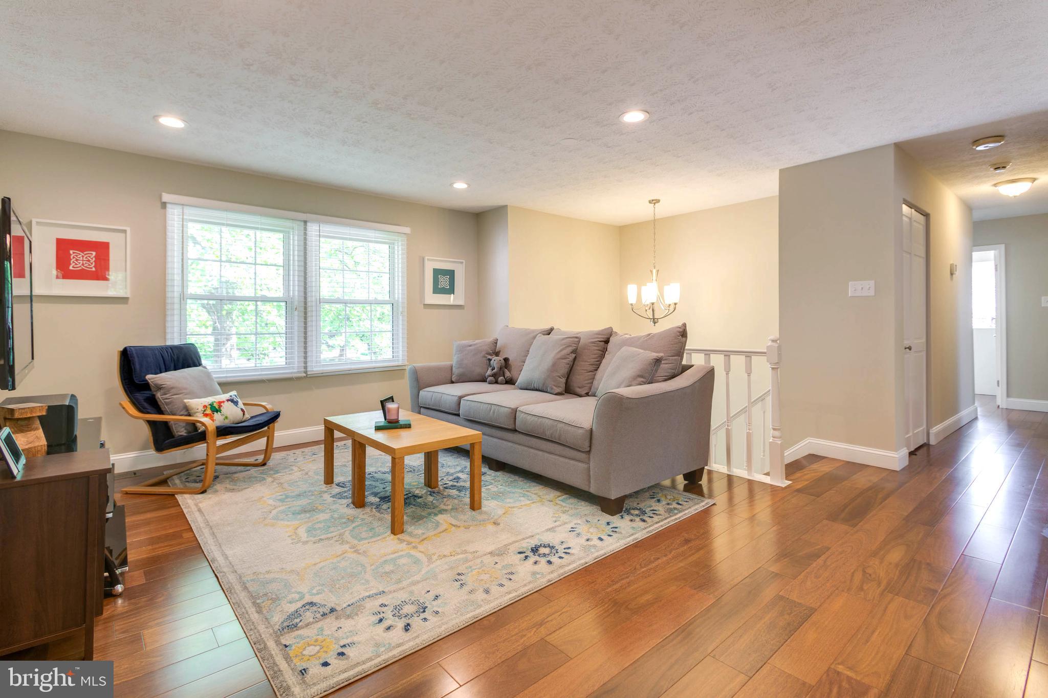 PHELPS LUCK - Residential