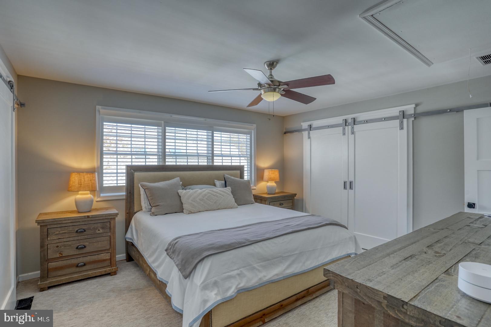 COUNTRY CLUB ESTATES - Residential