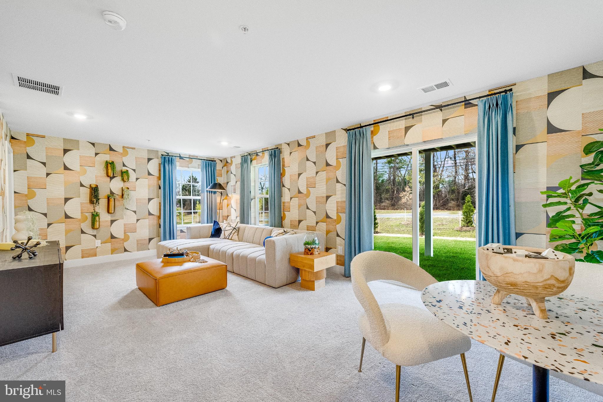 PIKESVILLE - Residential