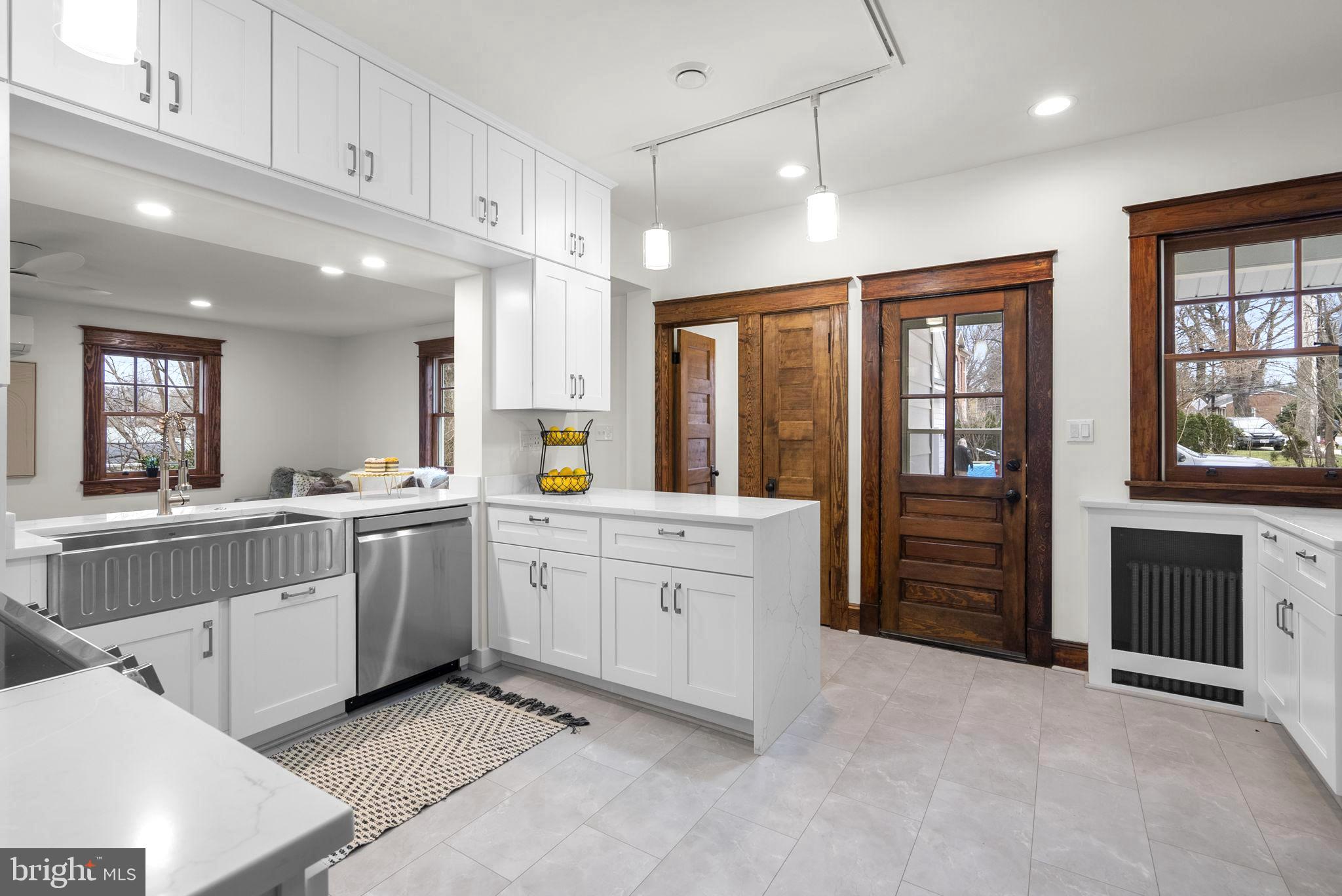 WHEATON OUT RES. (1) - Residential