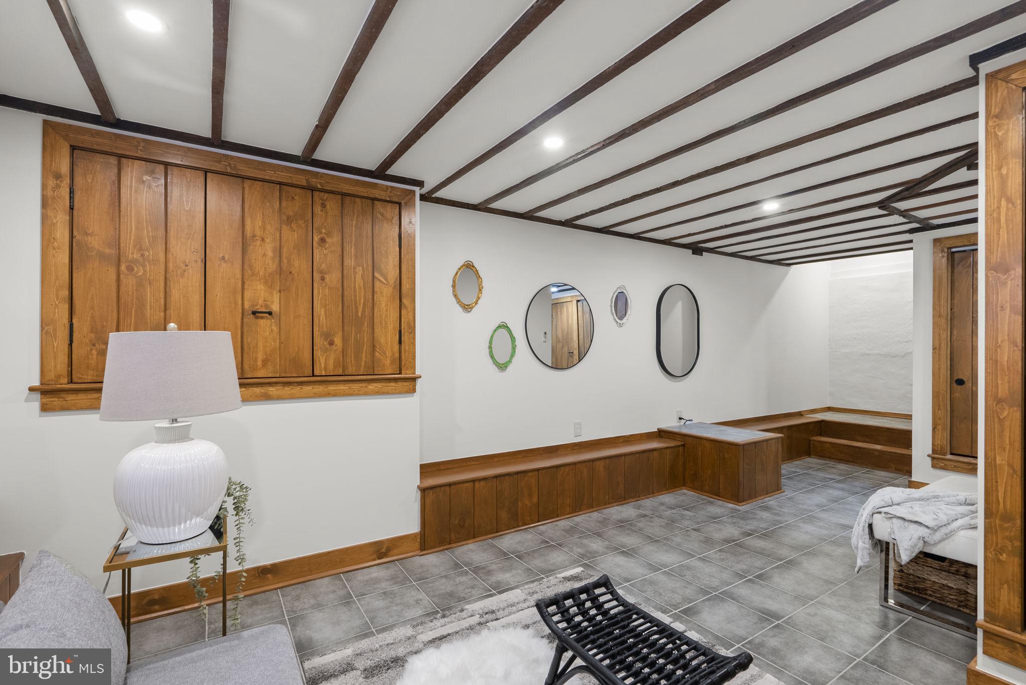 WHEATON OUT RES. (1) - Residential