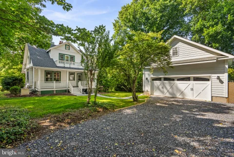 9403 Warren Street, Silver Spring, MD 20910 - #: MDMC2213312