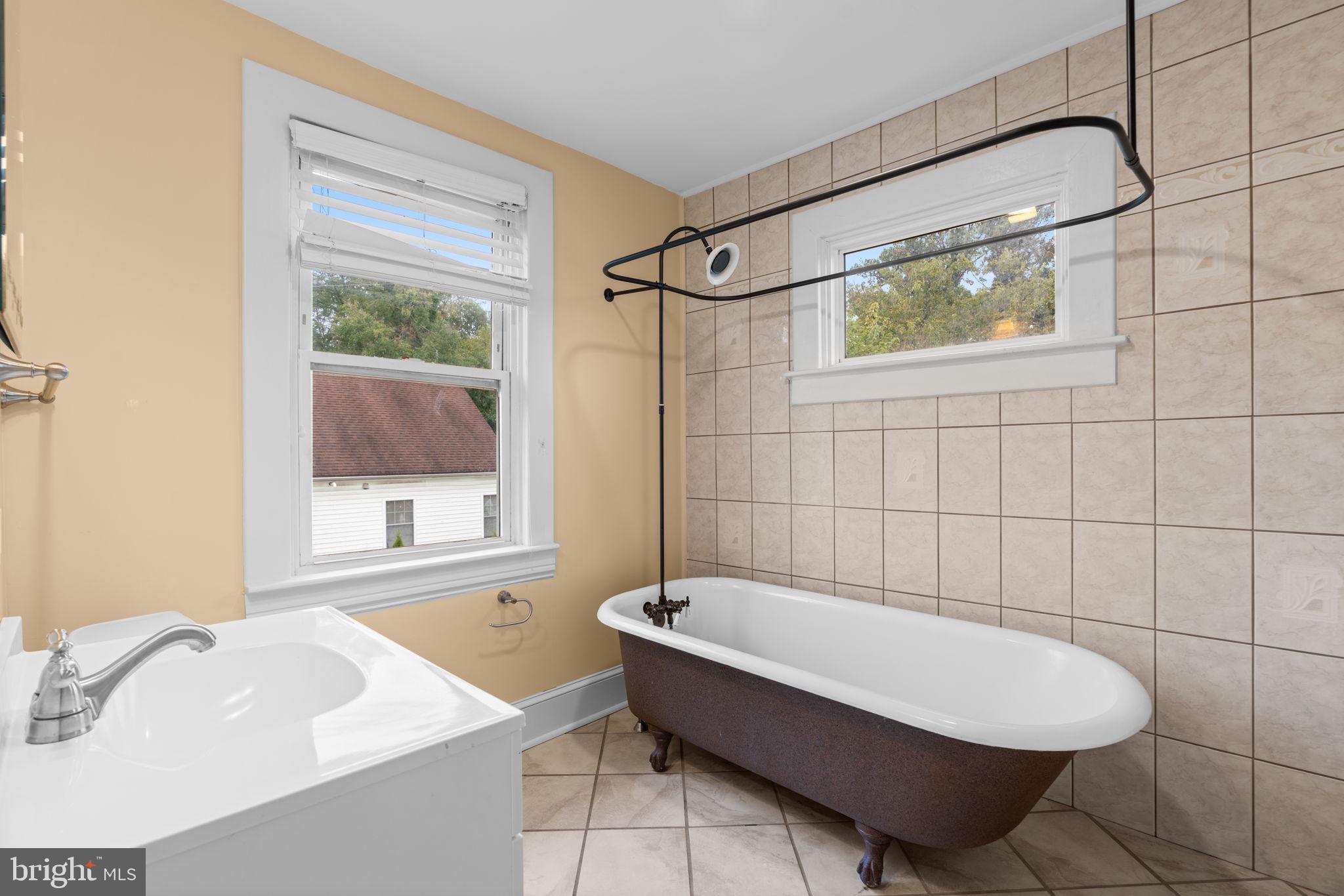 ARBUTUS - Residential