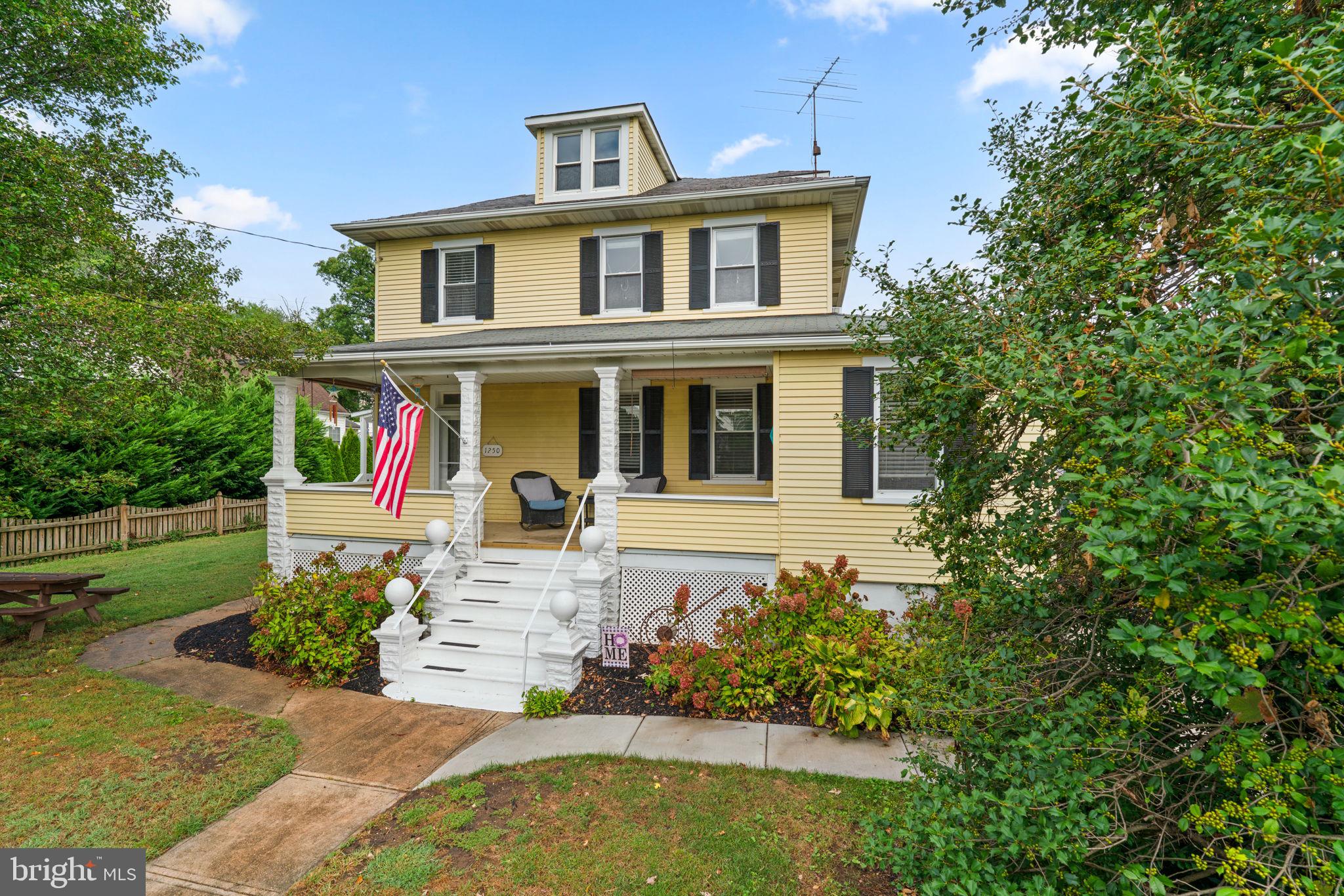 ARBUTUS - Residential