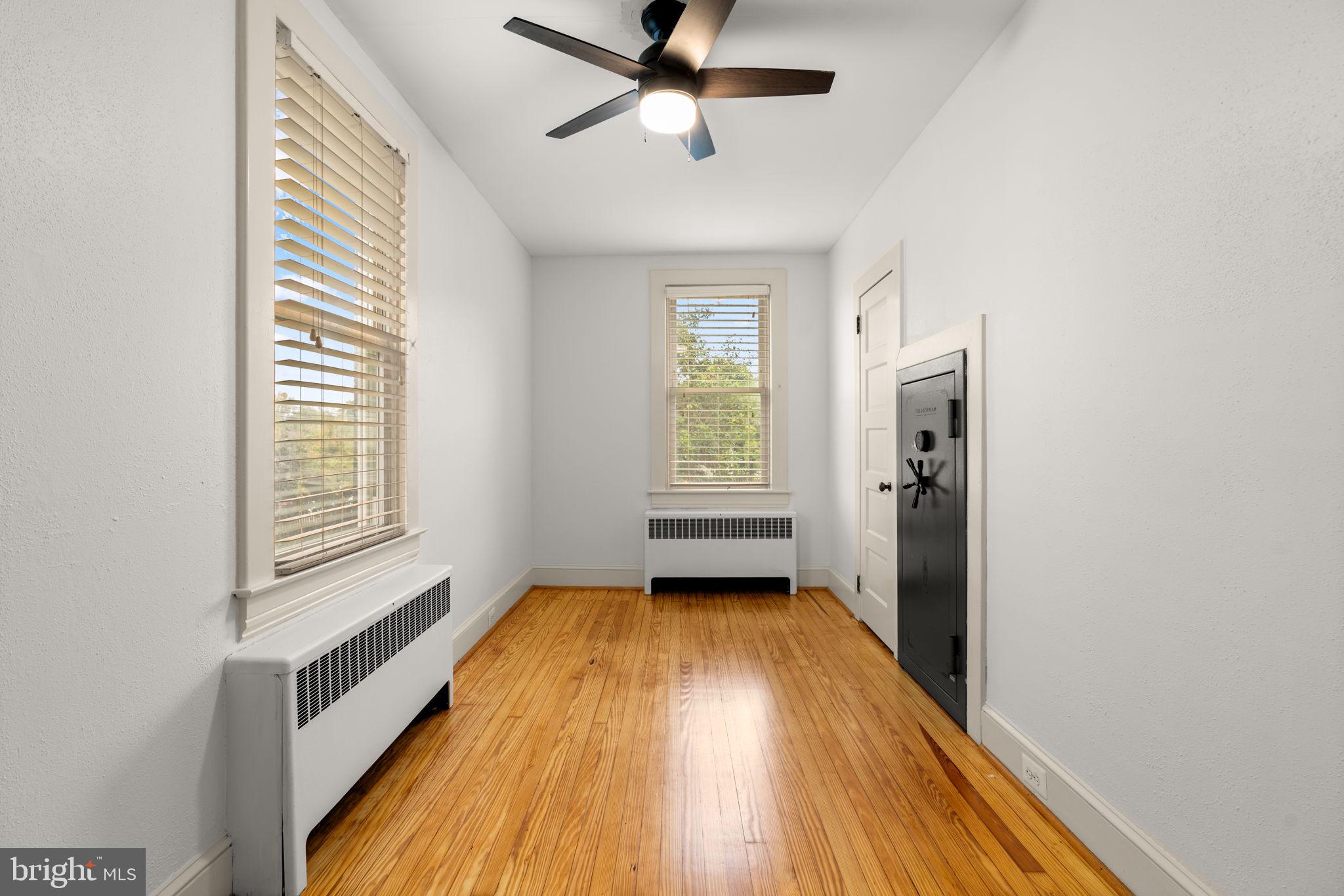 ARBUTUS - Residential