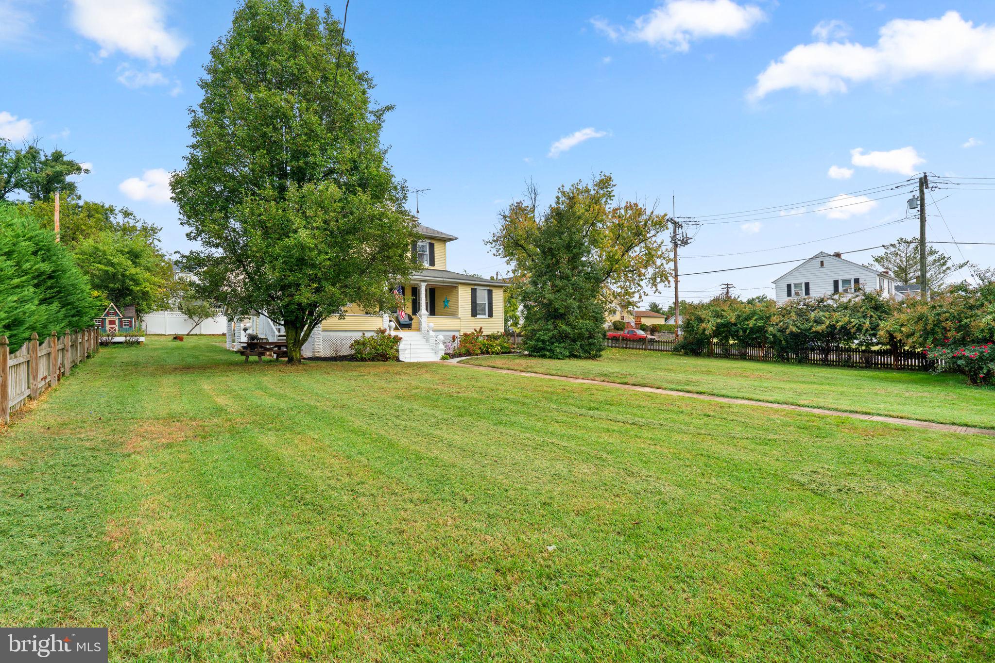 ARBUTUS - Residential