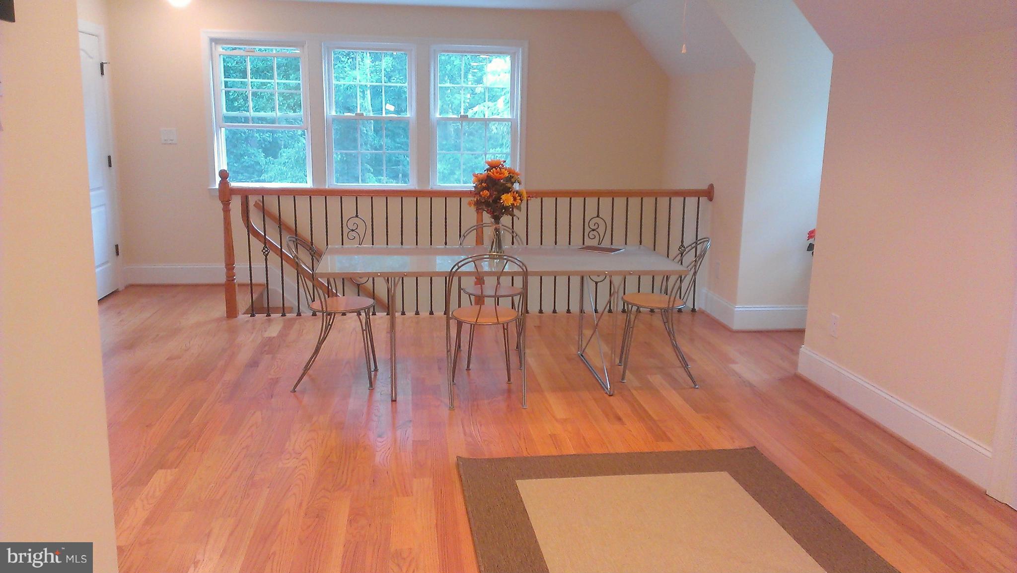 DARNESTOWN OUTSIDE - Residential Lease