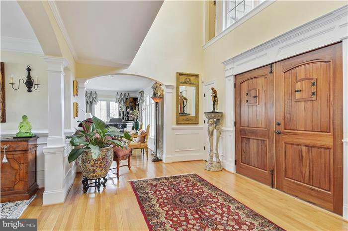 DARNESTOWN OUTSIDE - Residential Lease