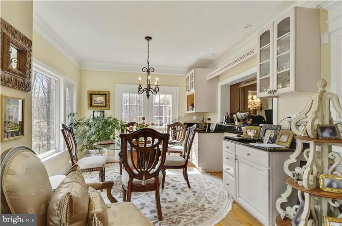 DARNESTOWN OUTSIDE - Residential Lease