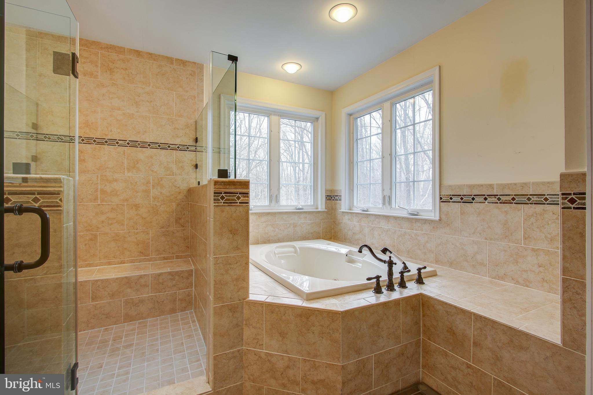 DARNESTOWN OUTSIDE - Residential Lease