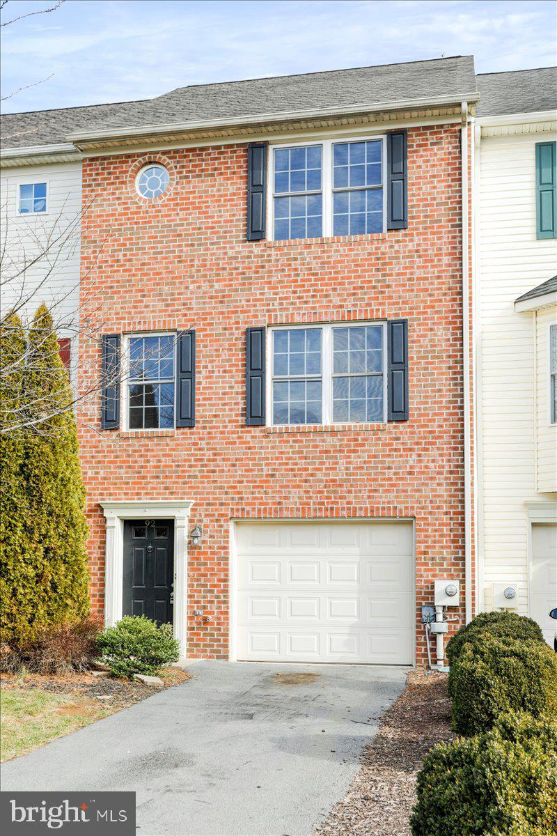 HAMMONDS MILL - Residential