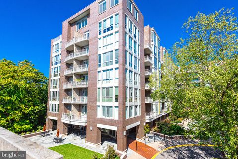 513 W BROAD STREET 602 FALLS CHURCH VA 22046