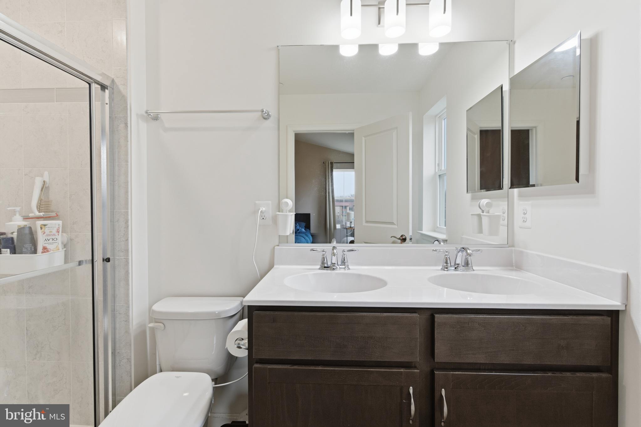 ESSEX - Residential Lease