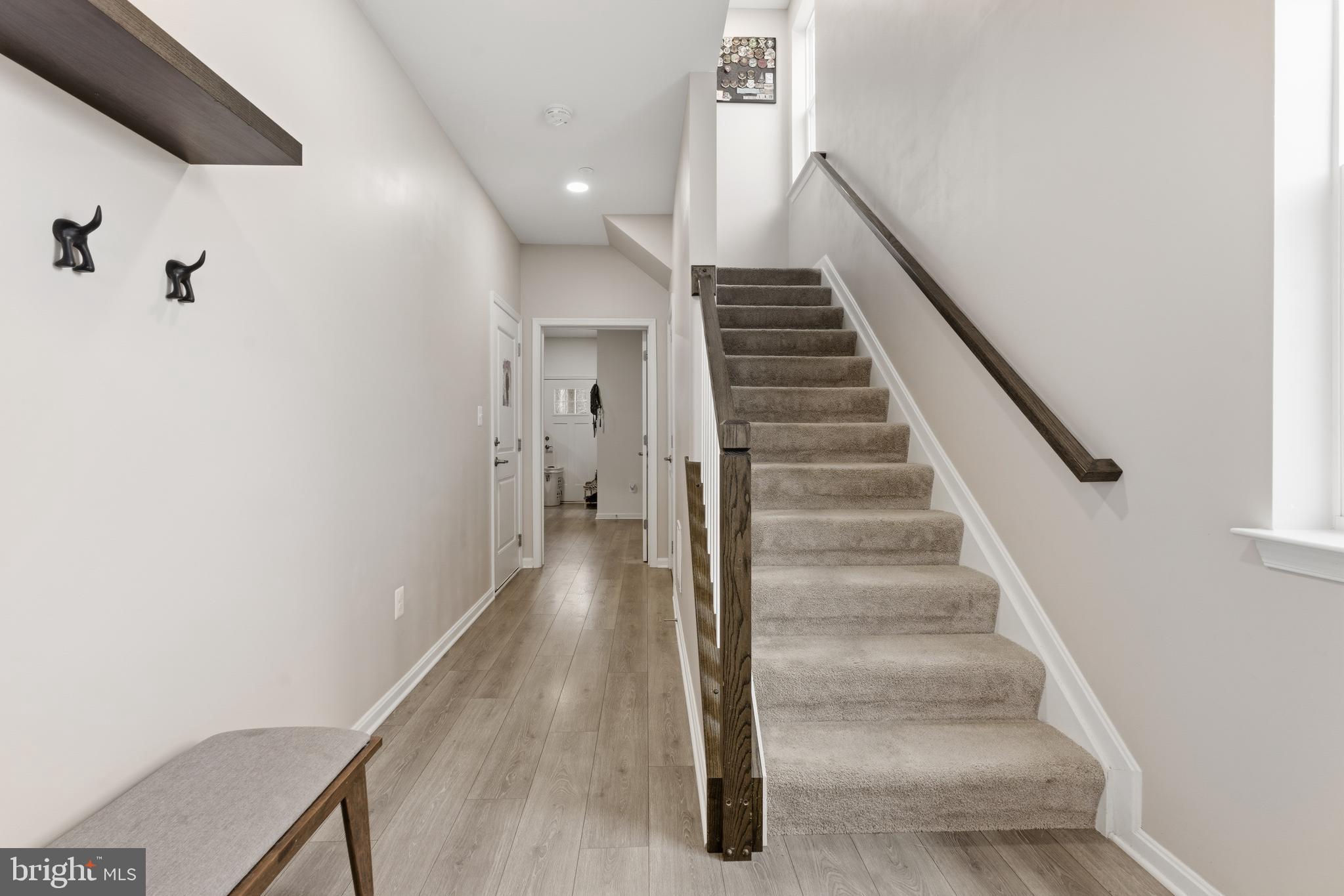 ESSEX - Residential Lease