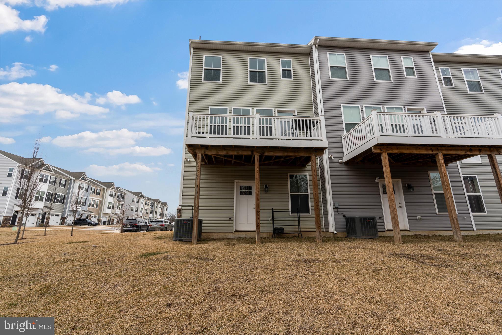 ESSEX - Residential Lease