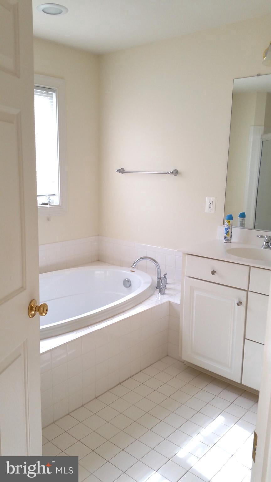 KIRKPATRICK FARMS - Residential Lease