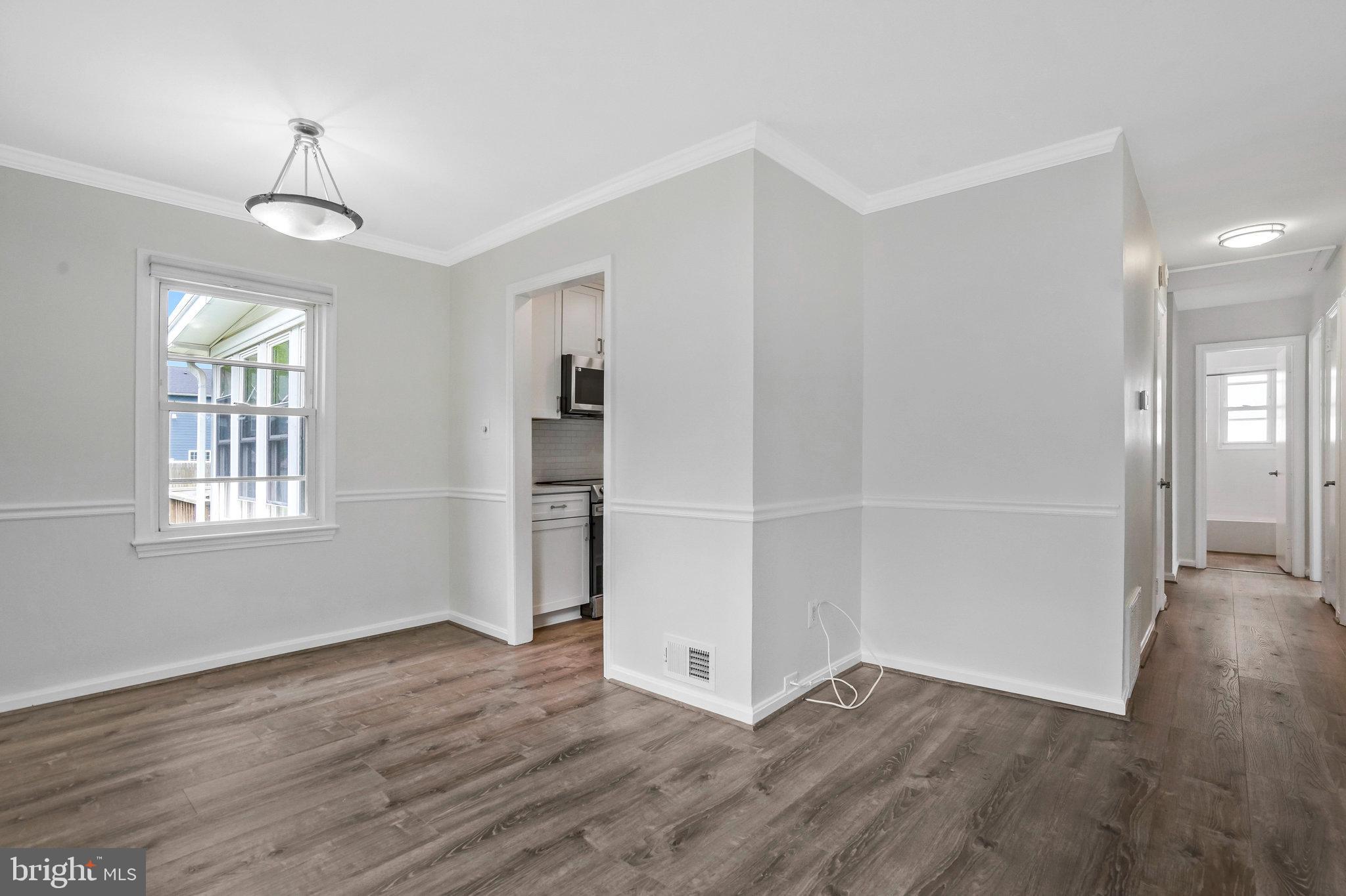 PIMMIT HILLS - Residential Lease