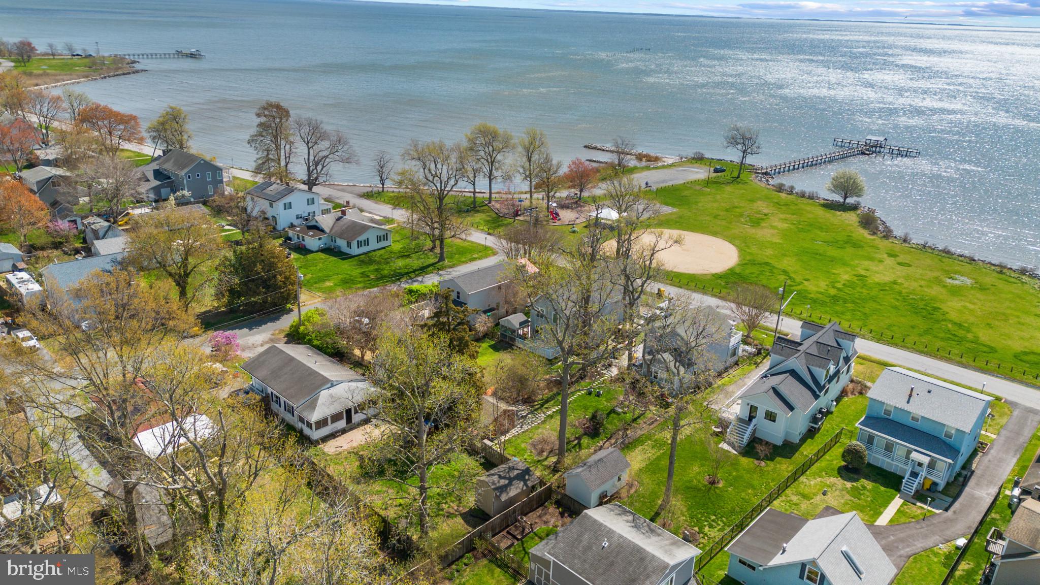 FRANKLIN MANOR - Residential