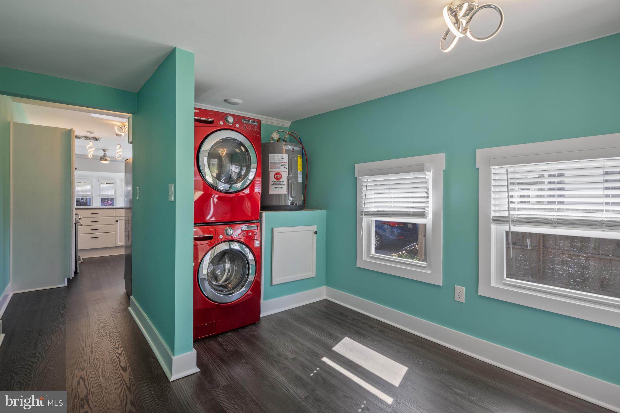 FRANKLIN MANOR - Residential