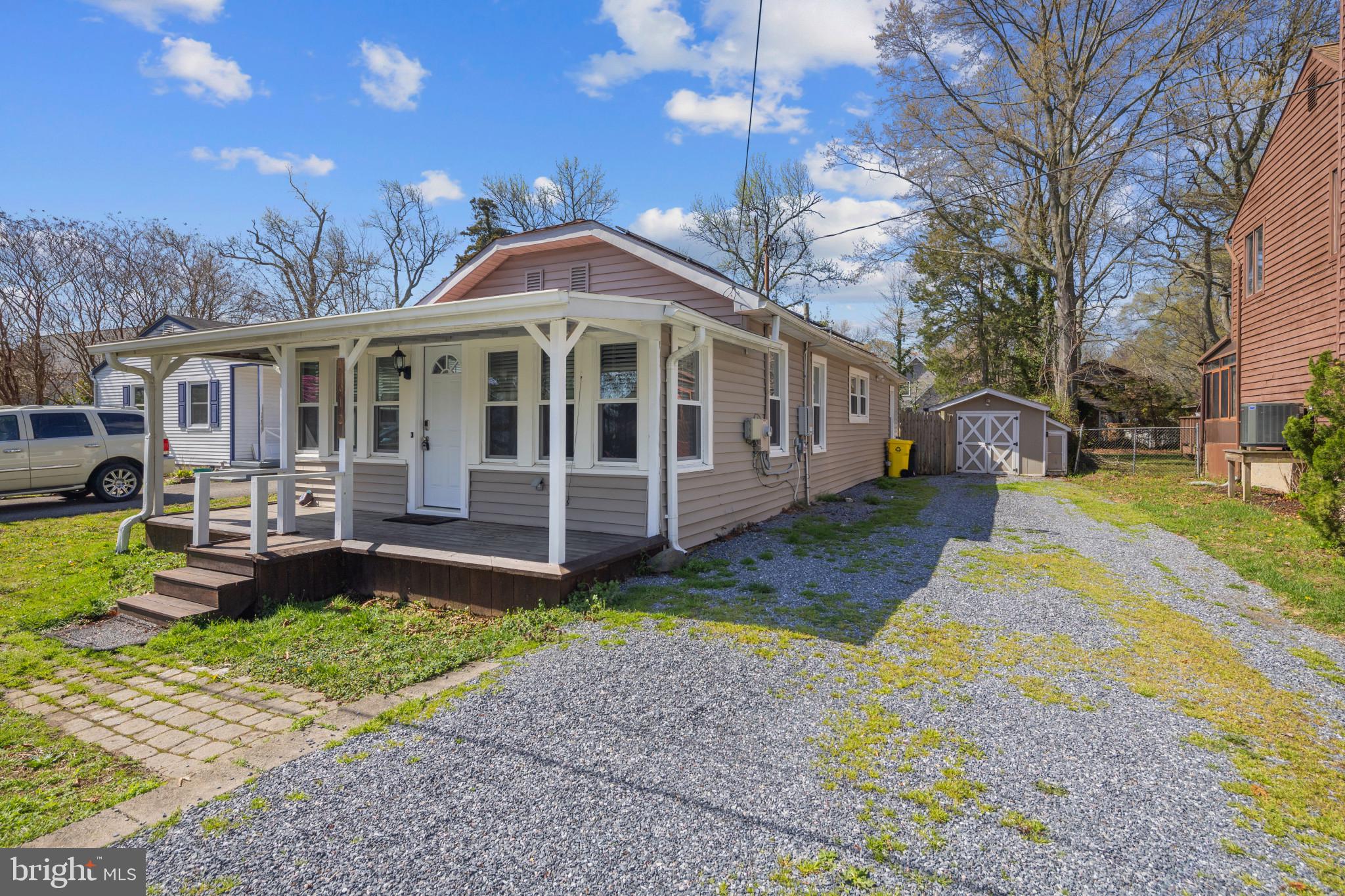 FRANKLIN MANOR - Residential