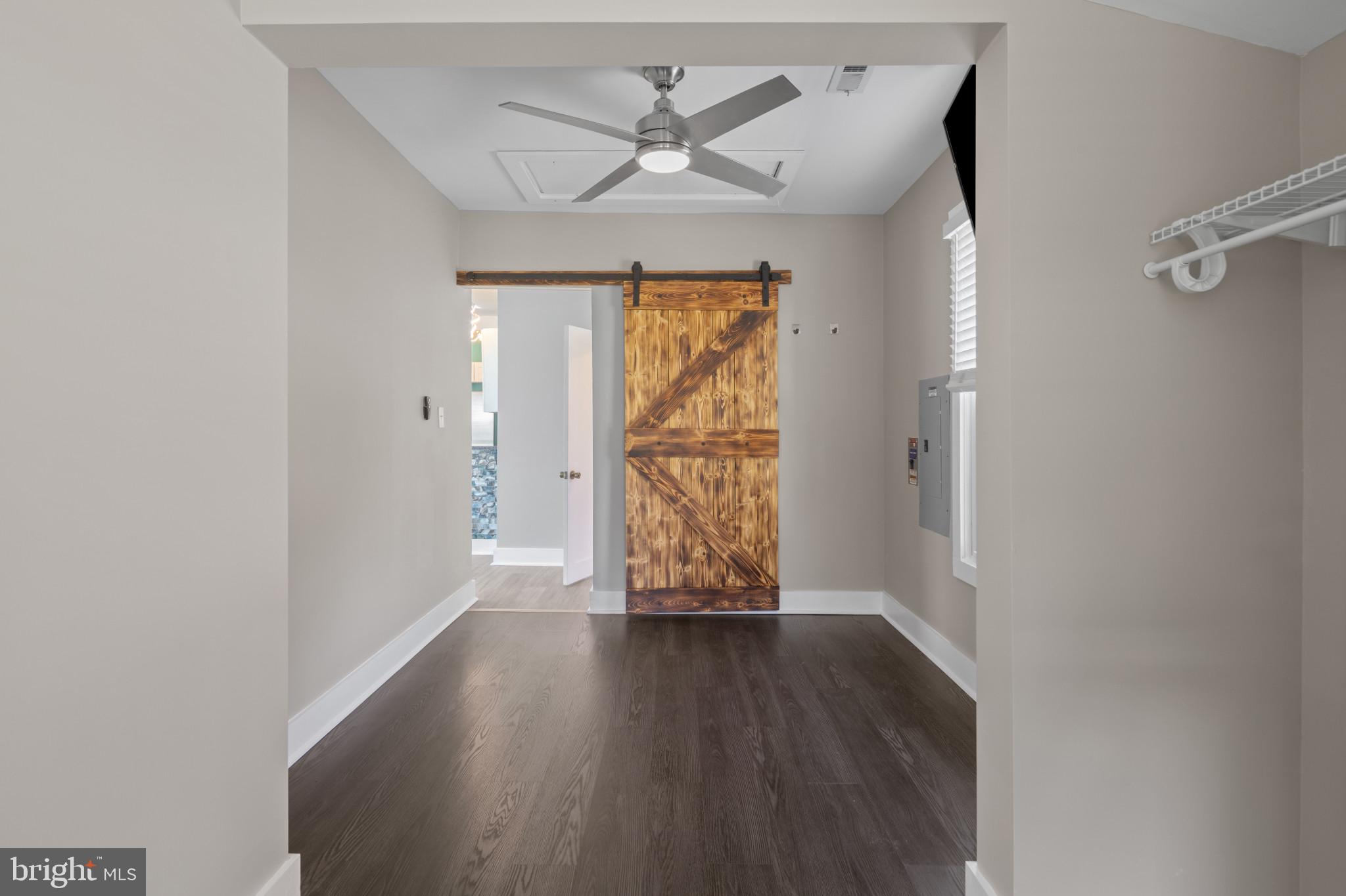 FRANKLIN MANOR - Residential