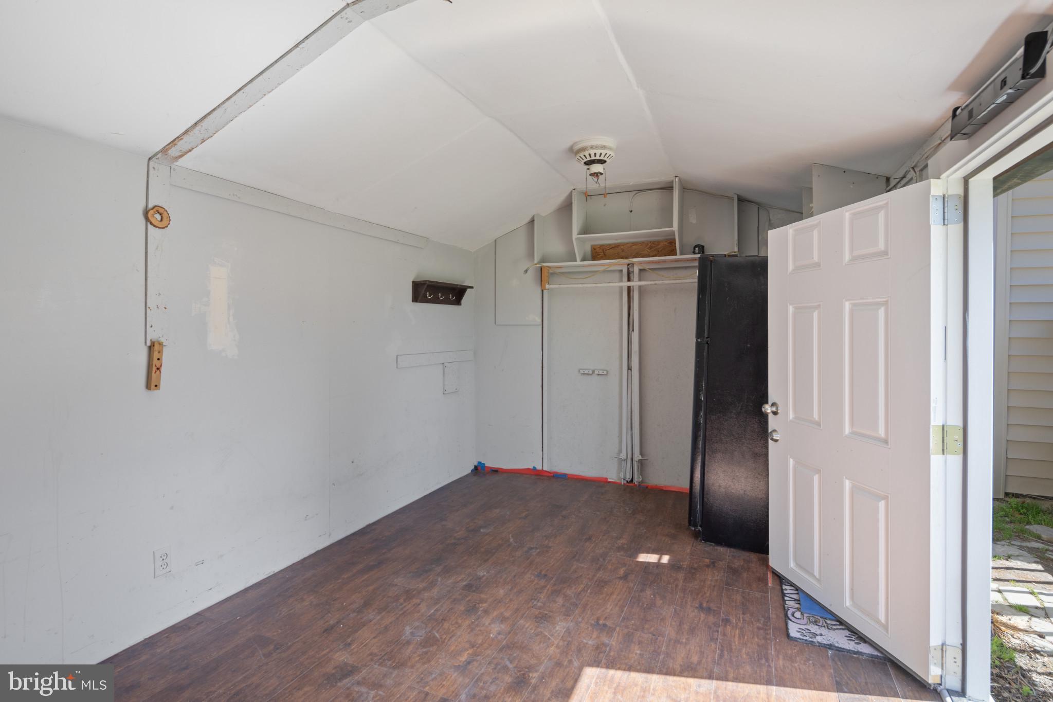 FRANKLIN MANOR - Residential