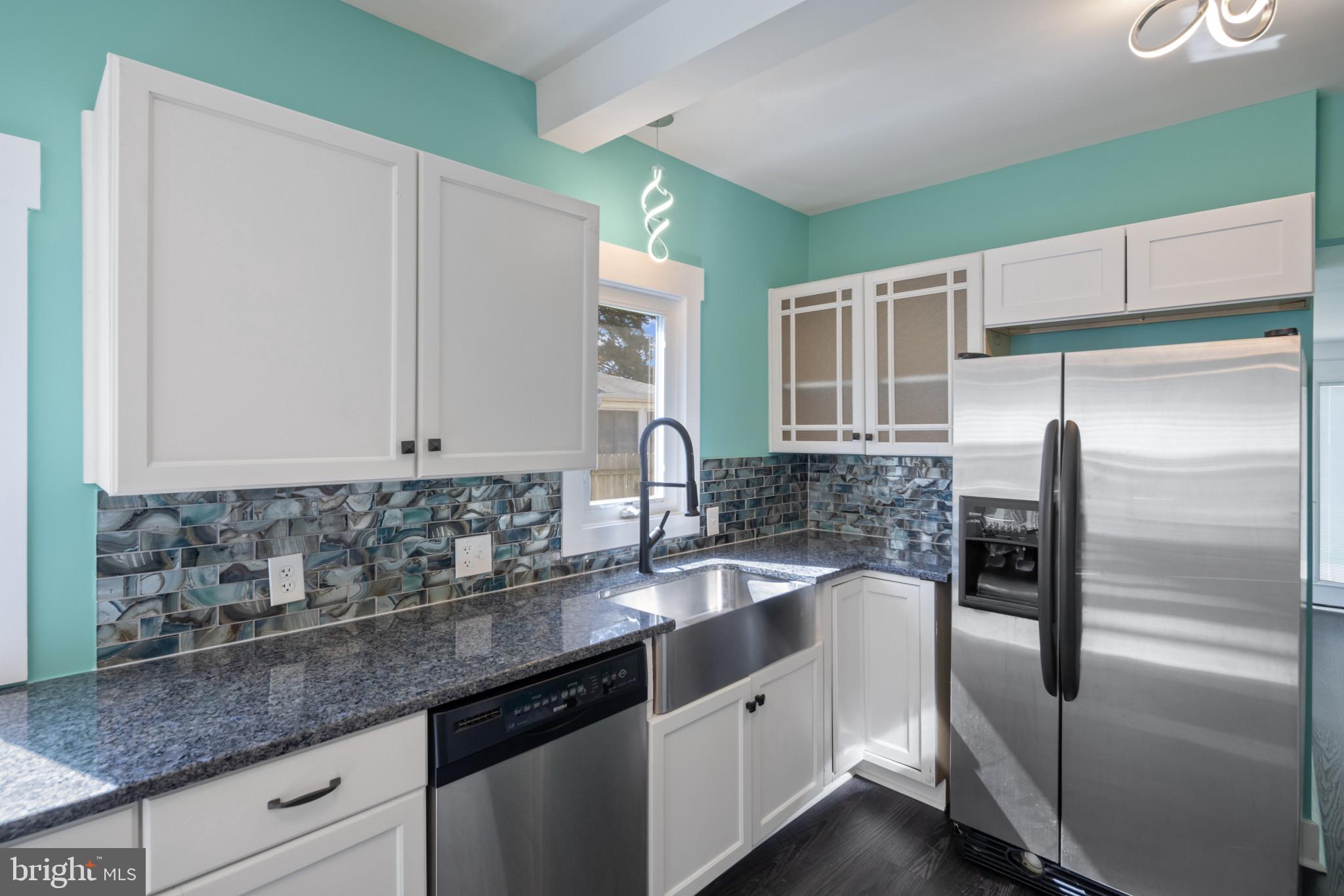 FRANKLIN MANOR - Residential