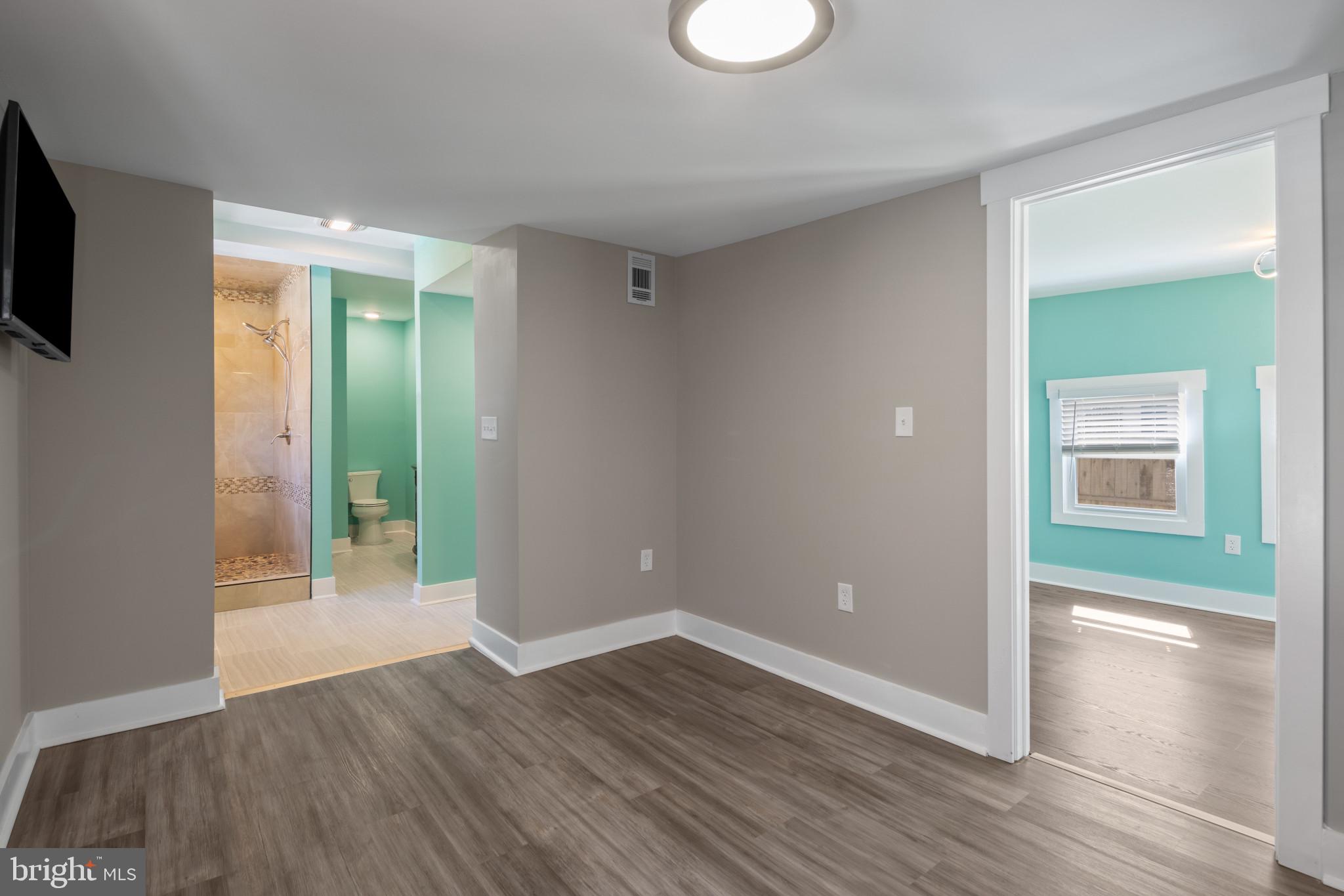 FRANKLIN MANOR - Residential