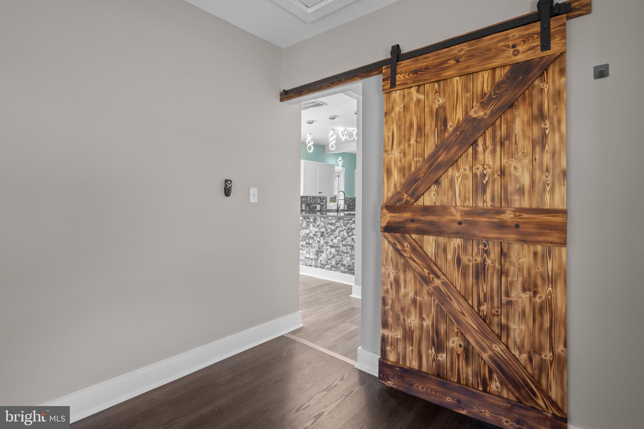 FRANKLIN MANOR - Residential