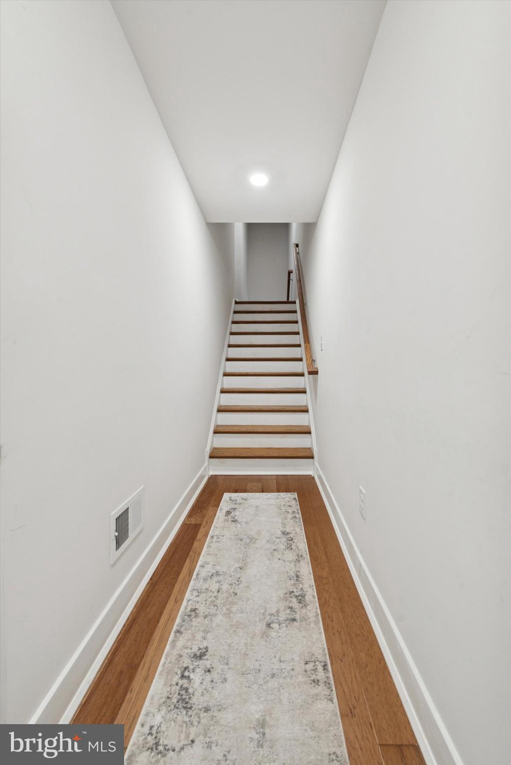 LOCHIEL FARM - Residential