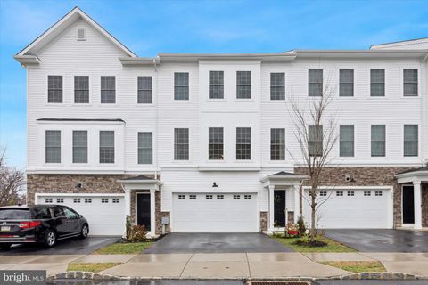 235 RED LEAF LANE EXTON PA 19341