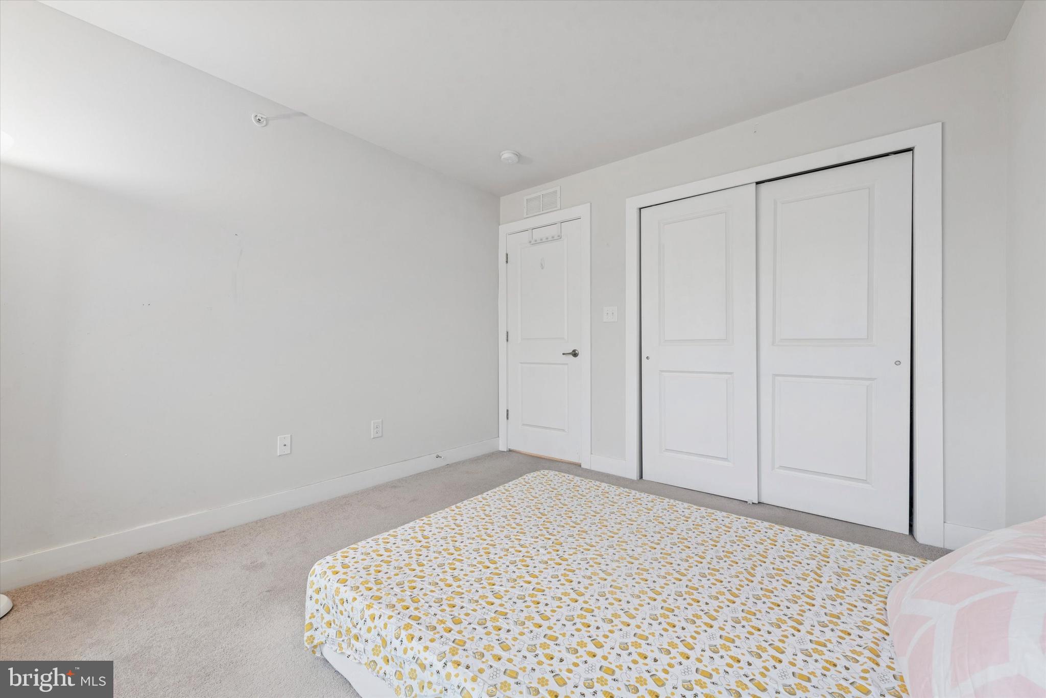 LOCHIEL FARM - Residential