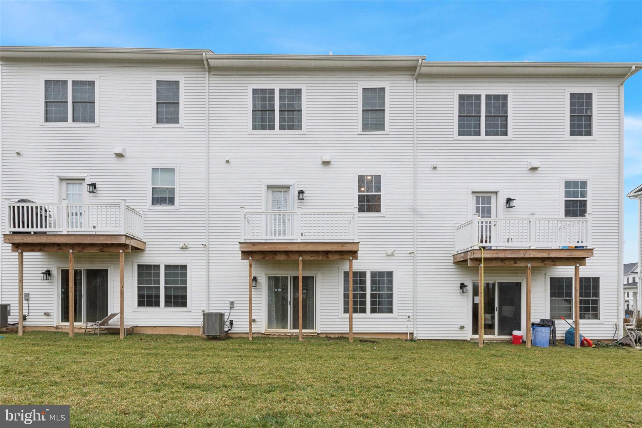 LOCHIEL FARM - Residential