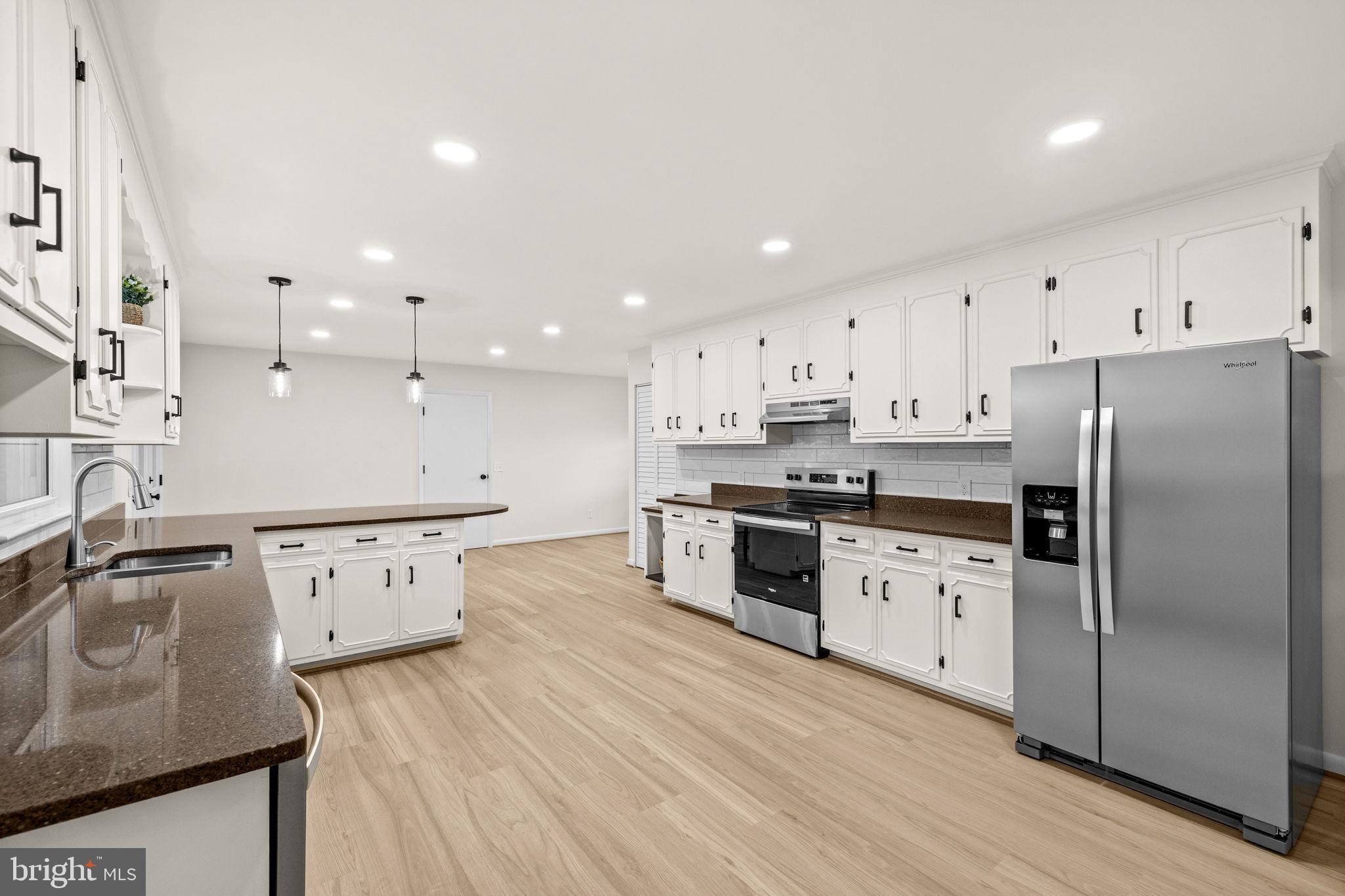 9271 LITTLE SKYLINE DRIVE