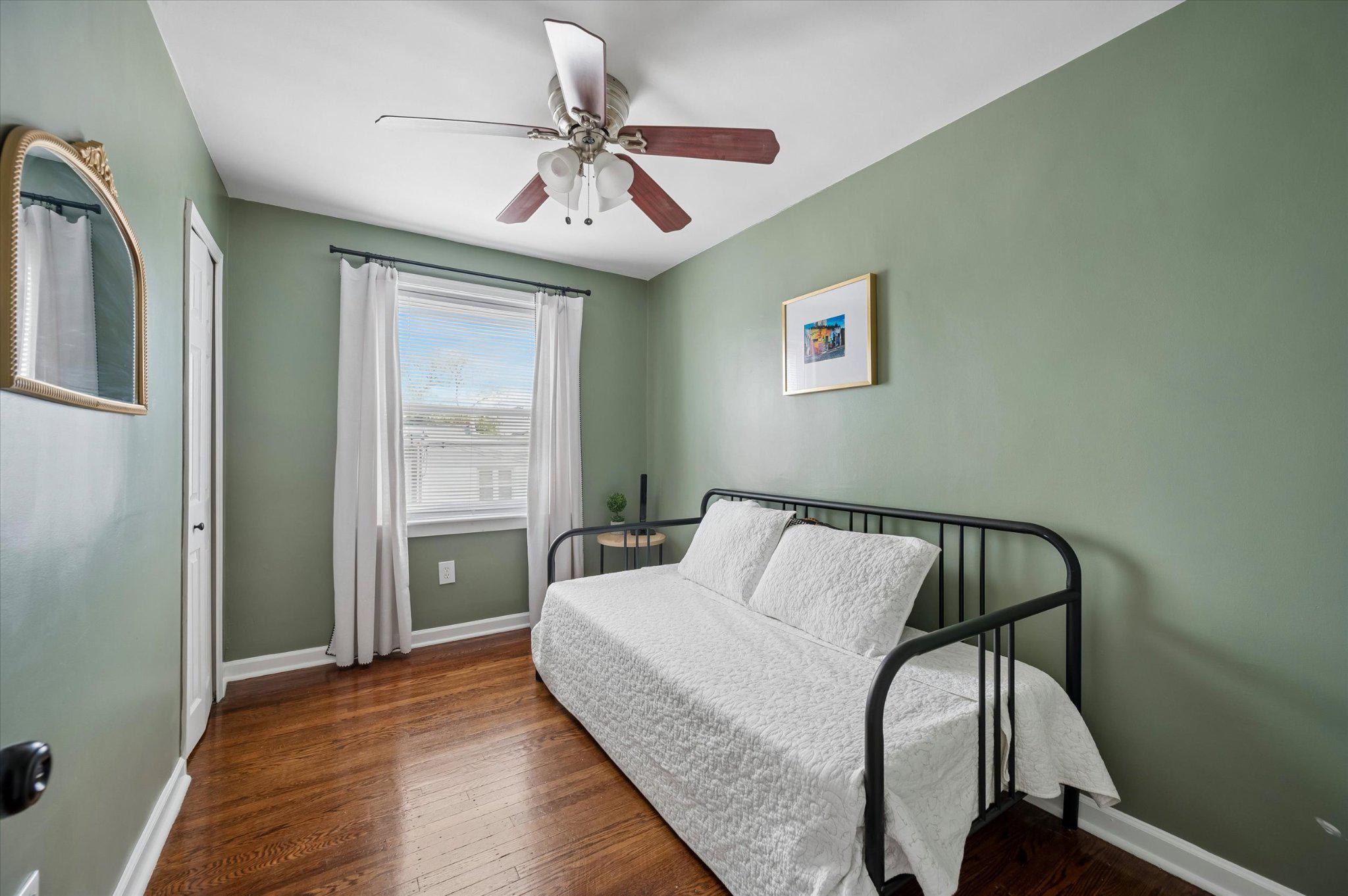 OVERBROOK - Residential