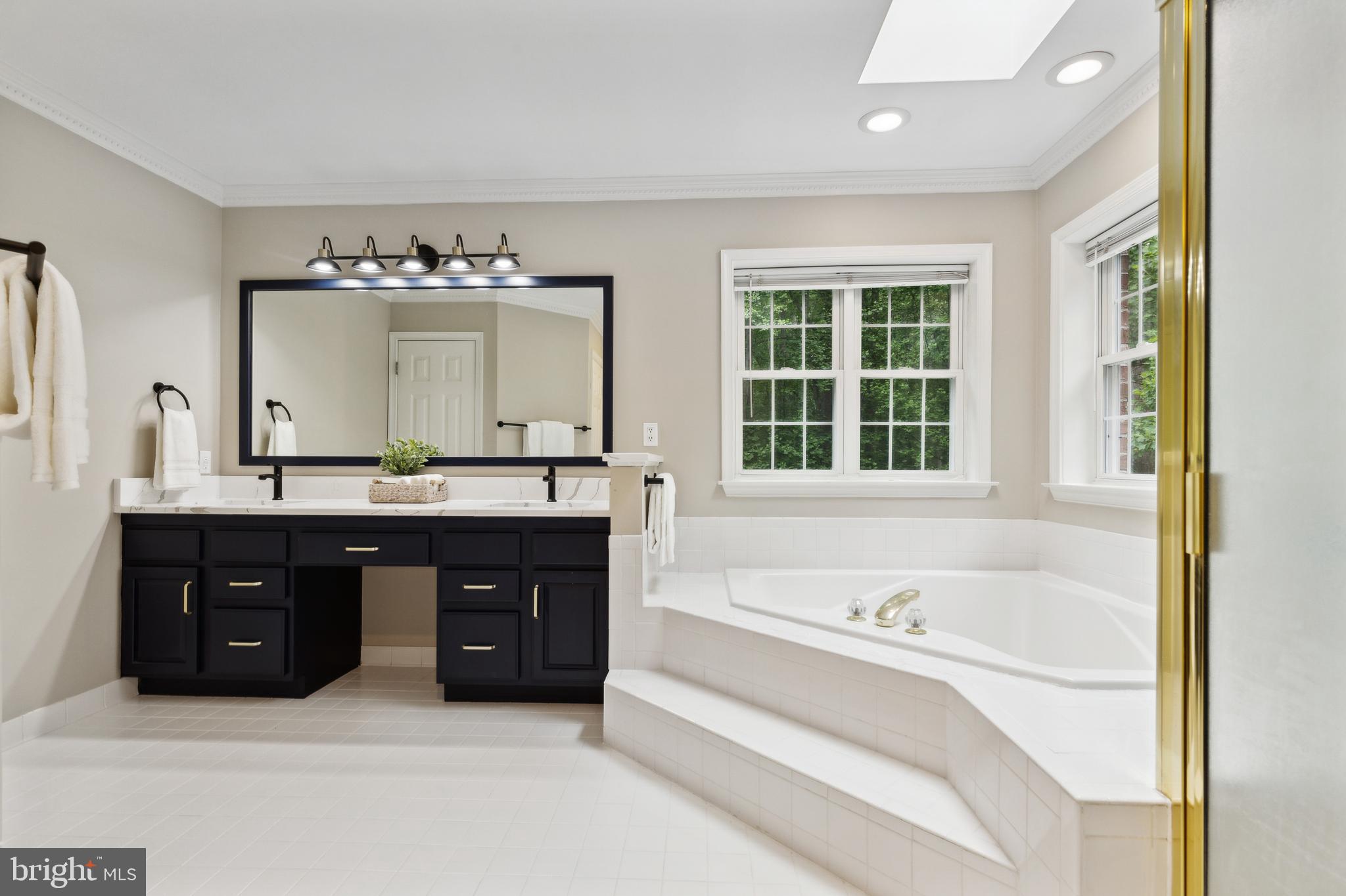 SNOW HILL - Residential